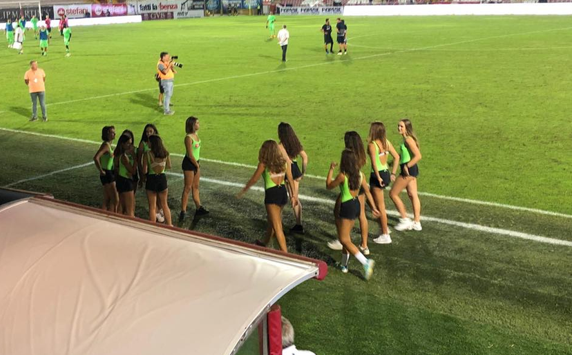 Cosa insegna la storia delle mini divise delle raccattapalle del LR Vicenza article-post
