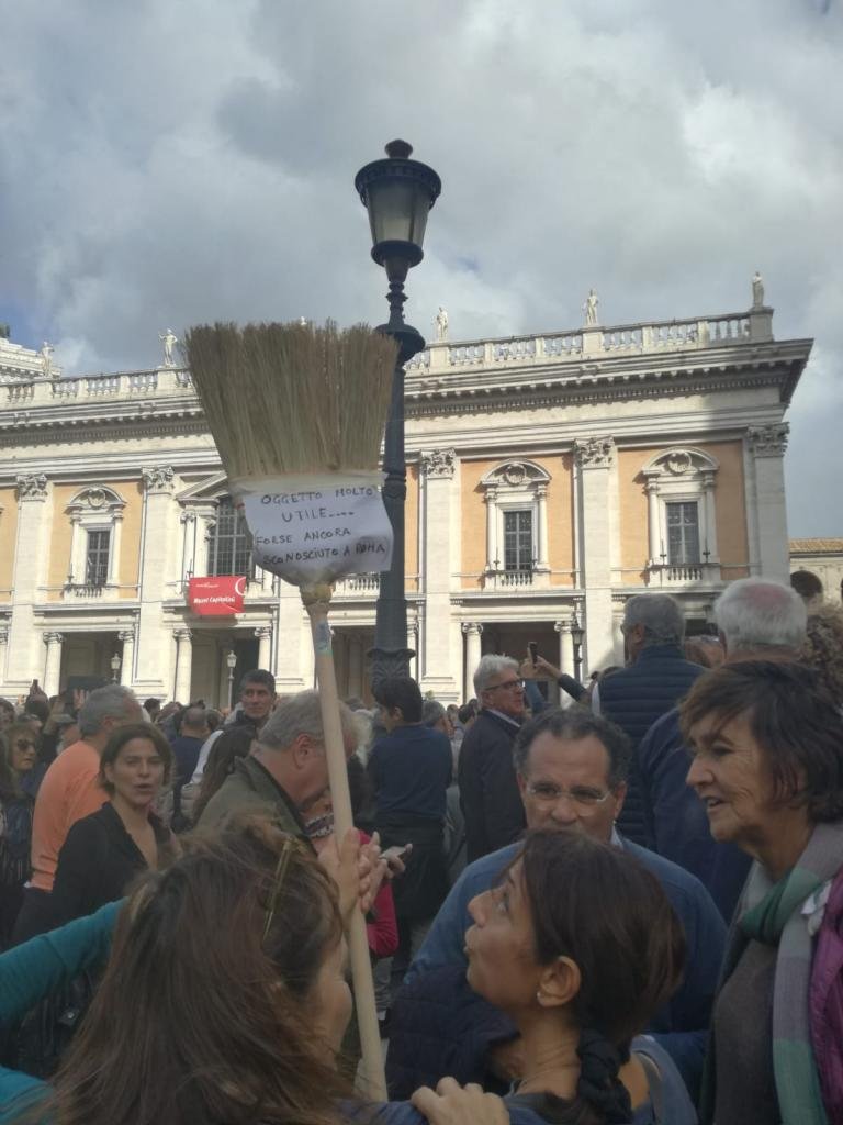 roma dice basta manifestazione