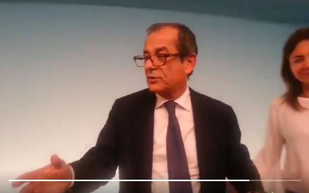 giovanni tria fuga pil