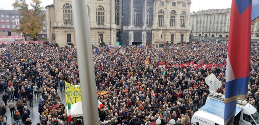 Torino, la Lega in piazza per dire sì alla TAV article-post