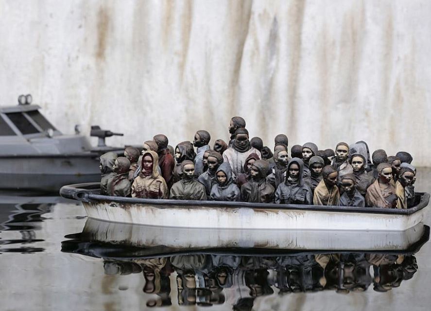 Banksy Boat Raffle: regalati un’opera di Banksy per Natale article-post