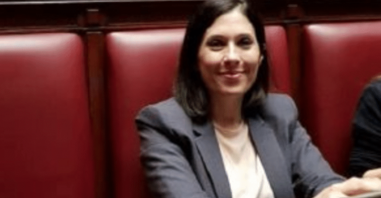 mara lapia