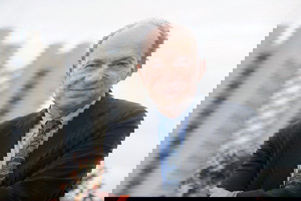 Sergio Venturi: l’assessore pro-vax radiato dall’Ordine dei Medici preview