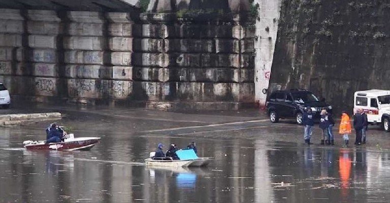 Le gemelline scomparse dopo la morte della mamma a Ponte Testaccio article-post