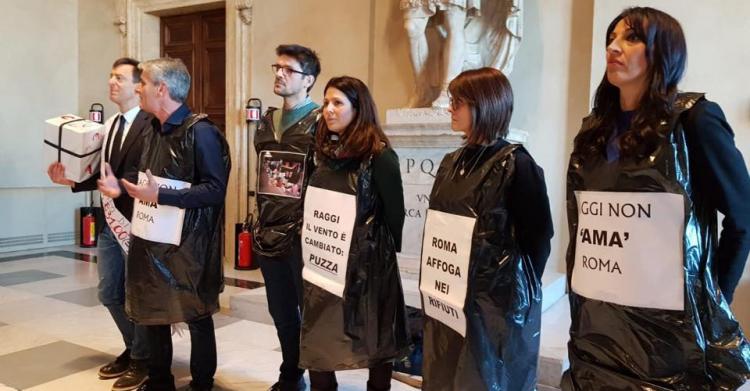 consiglieri pd sacchetti immondizia