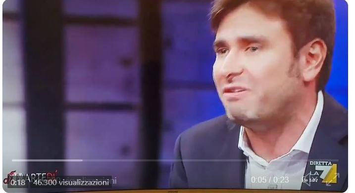 alessandro di battista floris applausi