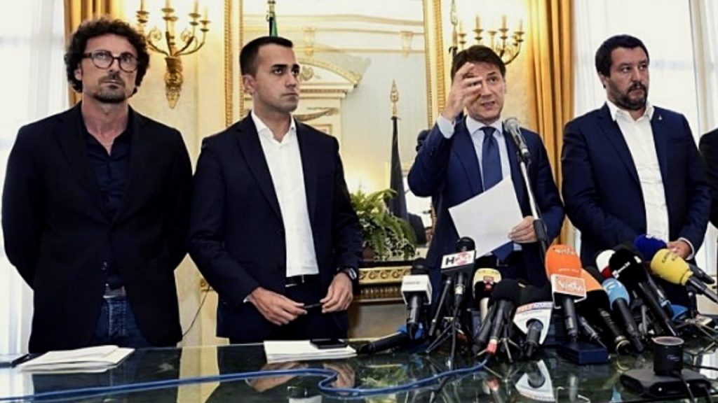article-post