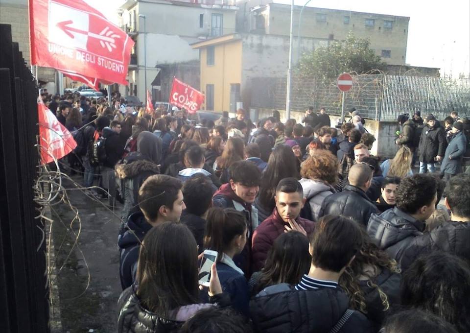 contestazione di maio pomigliano imbriani
