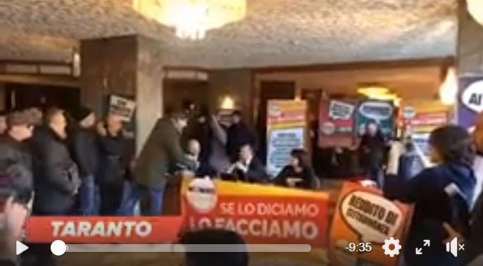 Il video dei grillini contestati a Taranto article-post