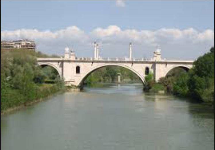 Roma, il Ponte Flaminio a rischio article-post