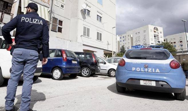 musicista arrestato lezioni chitarra