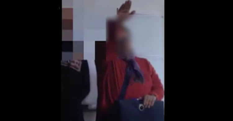 saluto romano studenti cuneo