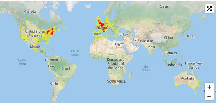 whatsapp down facebook down