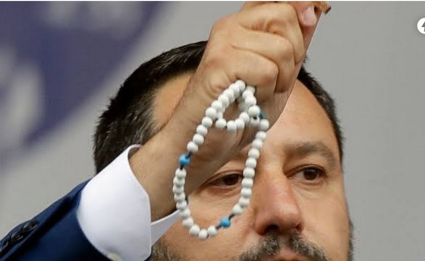 Così Salvini invoca la Madonna per raccattare voti article-post