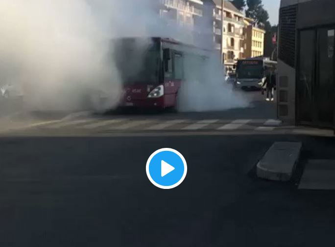 Flambus: un altro autobus in fumo a Circonvallazione Cornelia article-post