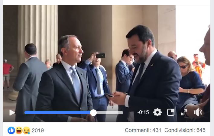 La figuraccia di Salvini sulla scalinata di Rocky a Washington article-post
