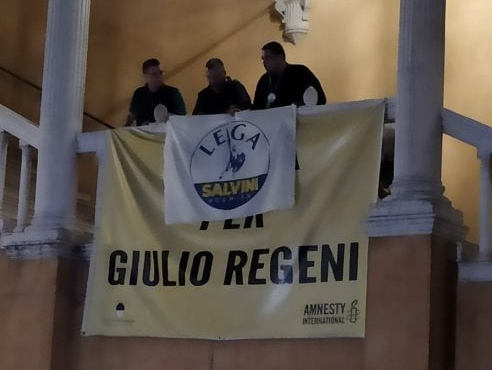 Ma la Lega che vuole fare luce sulla morte di Giulio Regeni è la stessa che toglieva il suo striscione a Ferrara e a Treviso? article-post