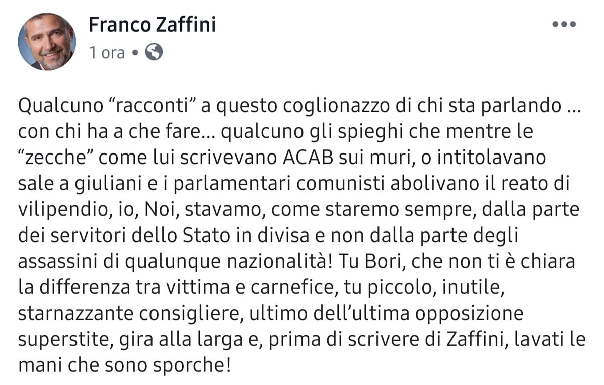 La figuraccia del senatore di Fratelli d’Italia che dà del coglionazzo al giovane militante del Pd article-post
