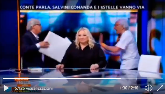 Sgarbi e Mughini si prendono a sediate in diretta a Stasera Italia article-post