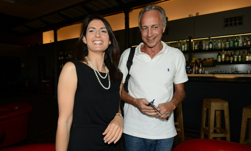 travaglio ecoballe raggi marino rifiuti roma - 2