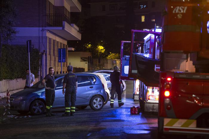 La tromba d’aria a Fiumicino e gli allagamenti per il maltempo article-post