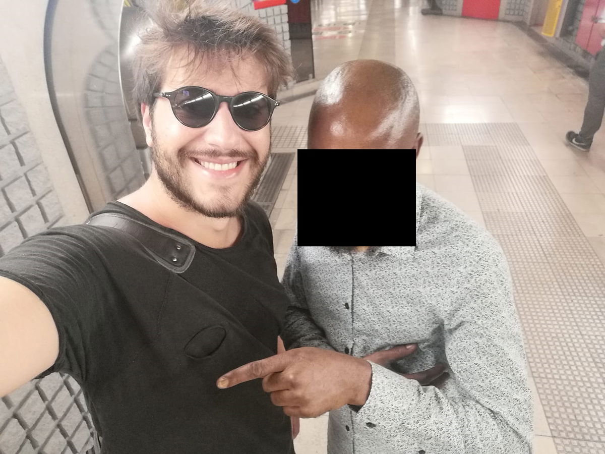 La storia di Bright e della marca da bollo “alle Poste” article-post