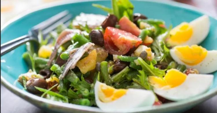 insalata nizzarda cibi più sostenibili