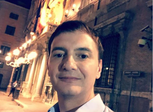 article-post