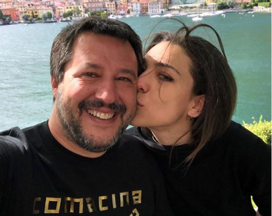 article-post
