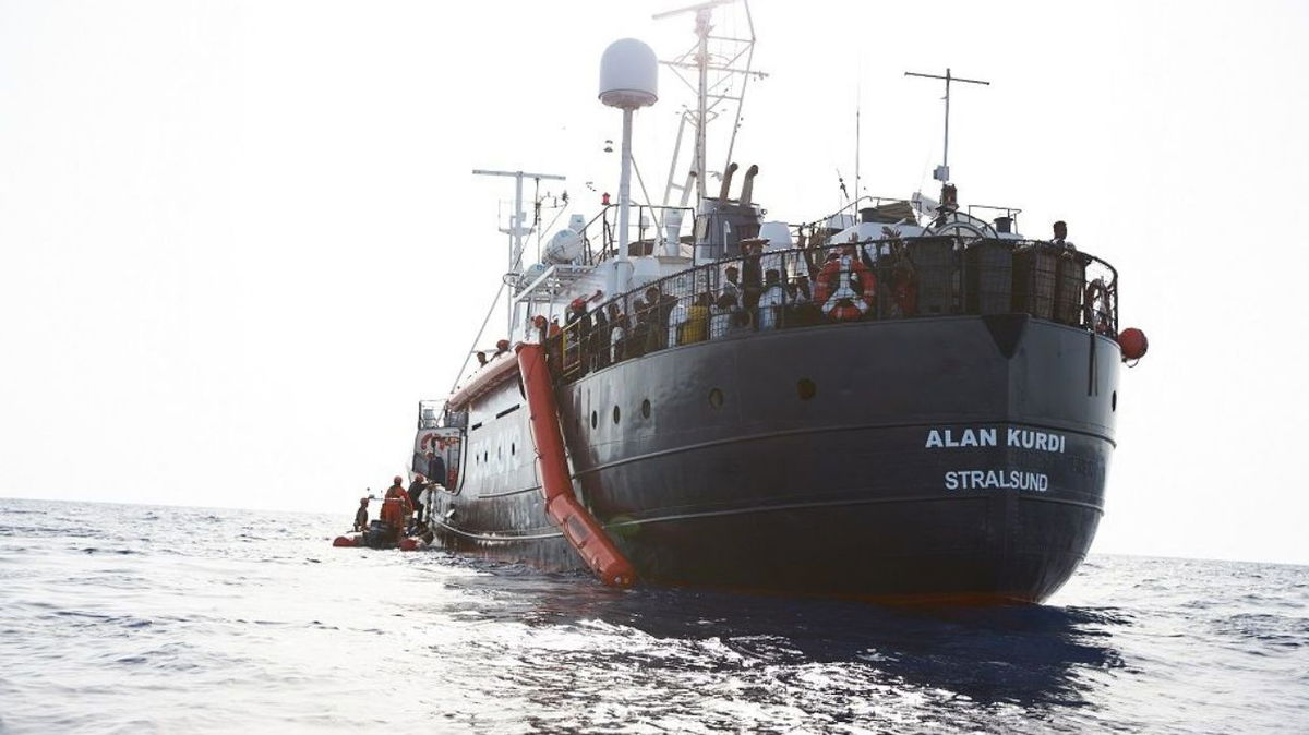 Salvini, Trenta e Toninelli fermano anche la Alan Kurdi con otto bambini a bordo article-post