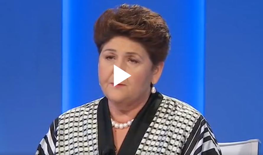 La risposta (con i fatti) di Teresa Bellanova allo sgarbo della badante di Centinaio article-post