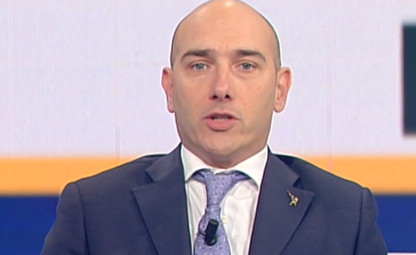 Spieghiamo al leghista Morelli la differenza tra Greta Thunberg e Greta di Pontida preview