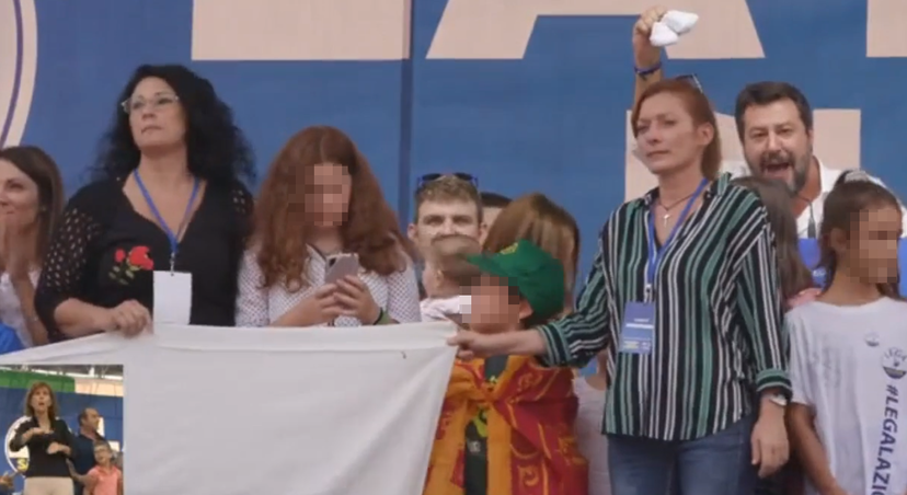 Greta di Bibbiano non è di Bibbiano: chi ha portato sul palco Salvini? article-post
