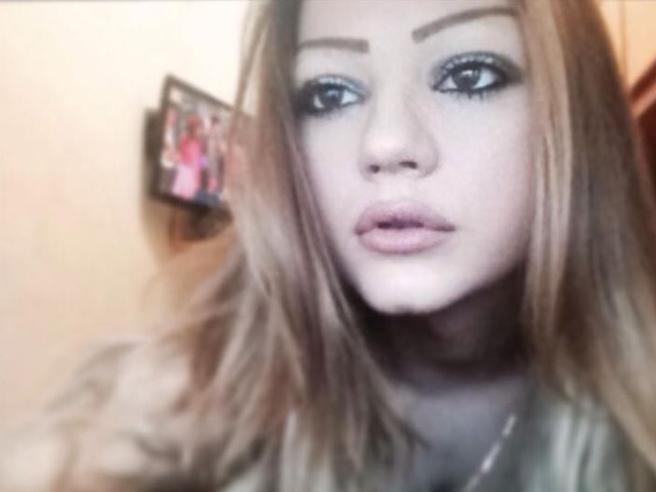Erika Lucchesi: la 19enne che muore in una discoteca a Sovigliana article-post