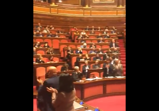 Le vergognose scuse di Lega e Fratelli d’Italia per l’astensione sulla mozione di Liliana Segre contro il razzismo preview