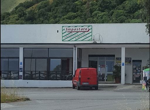 La pizzeria Impastato chiude per irregolarità dopo un esposto anonimo article-post