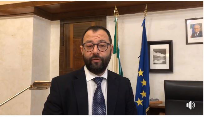 L’addio di Whirlpool a Napoli nel 2020 (e Patuanelli?) article-post