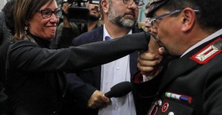 ilaria cucchi matteo salvini