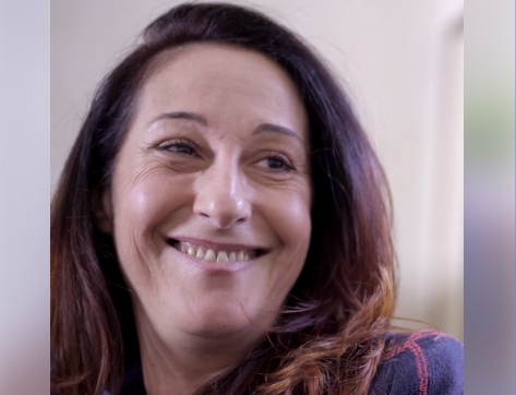 Parlamento Cafè: la recita di Natale di Paola Taverna preview