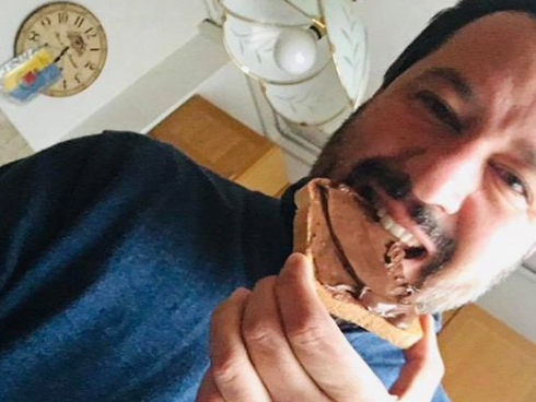 salvini nutella nocciole - 10