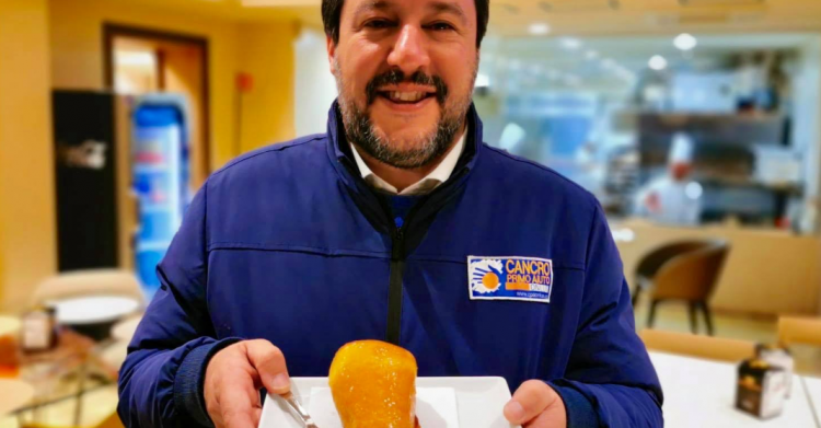 matteo salvini casamonica casa - 2
