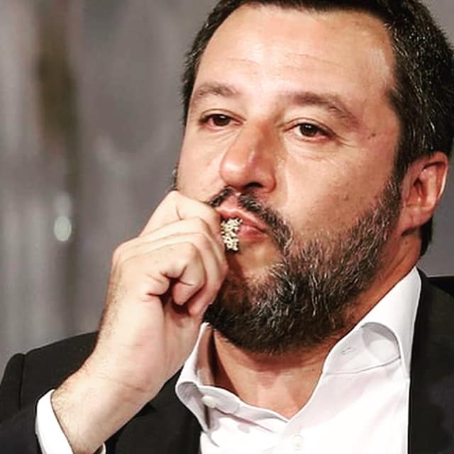 Salvini è pronto a prendersi l’Italia con il Cuore Immacolato di Maria article-post