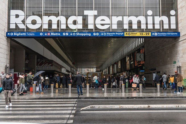 I treni nel caos per un guasto a Roma Termini article-post