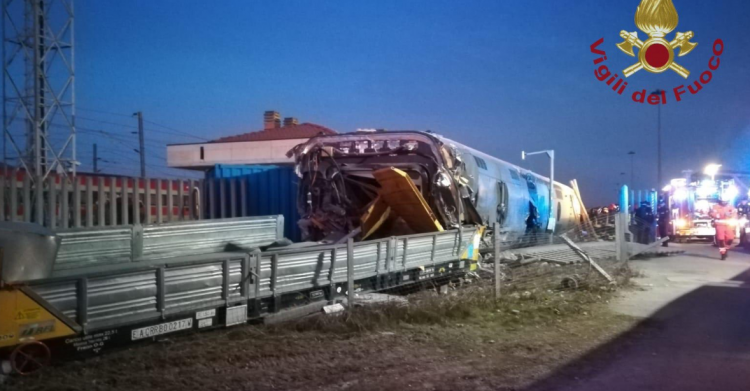 Frecciarossa 9595 Milano Salerno deragliato lodi manutenzione - 3