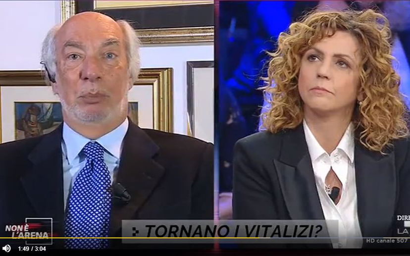 Barbara Lezzi spiega che i grillini vanno in auto blu per questioni di sicurezza… preview