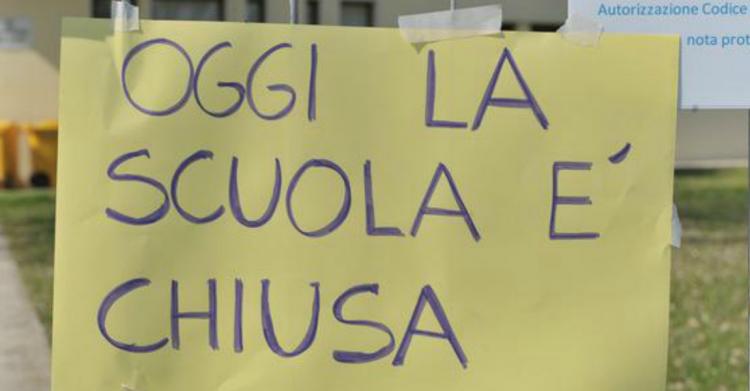 scuola chiusa coronavirus