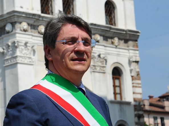 «Coronavirus: i contagiati a Brescia? Colpa dei padroni delle industrie» article-post