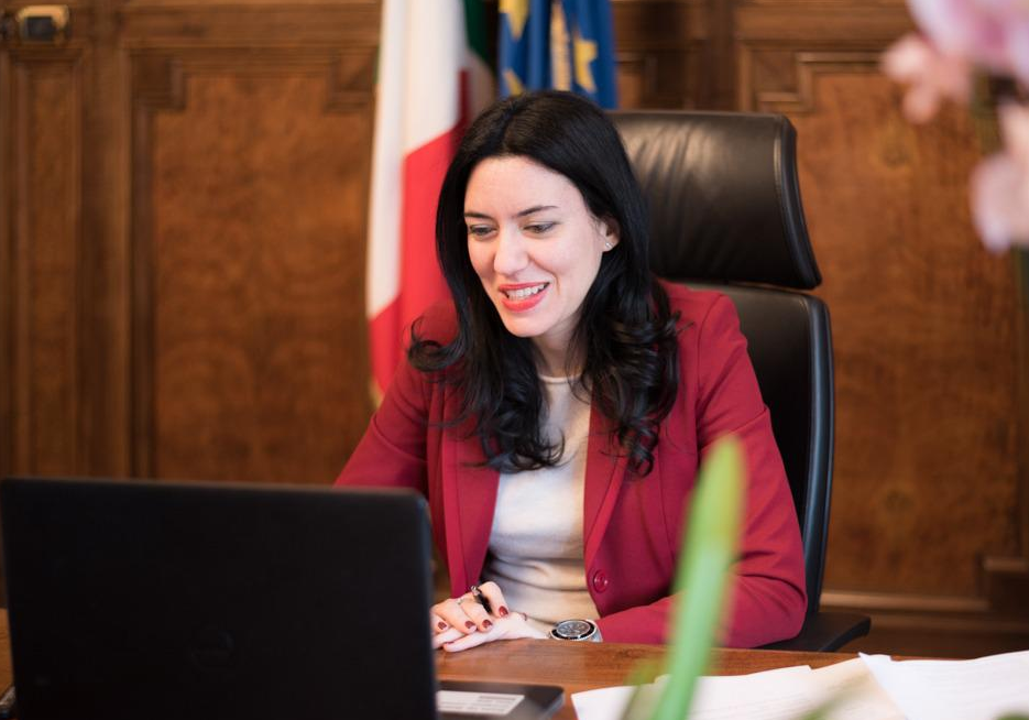 article-post