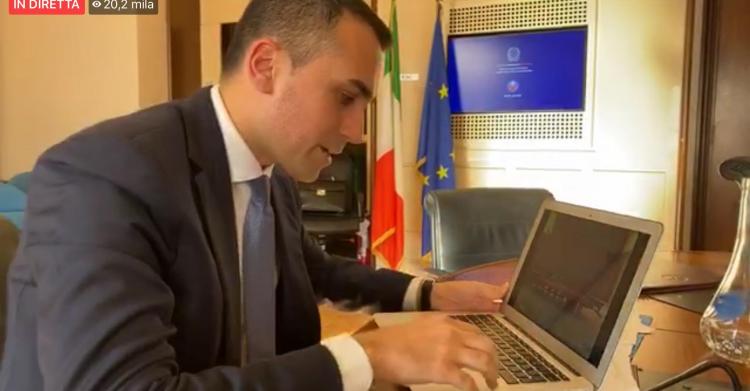 luigi di maio mascherine 1