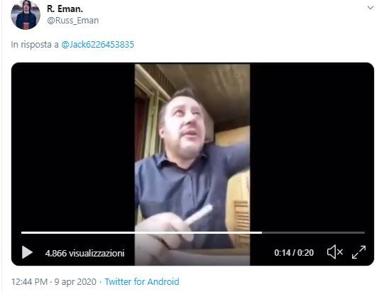 Ma chi è che durante la diretta di Salvini dal balcone urlava “stronzate”? preview